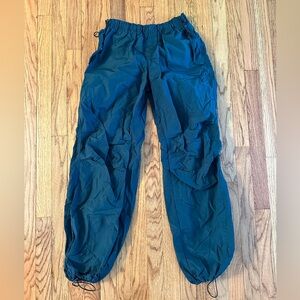 WOMENS SMALL GREEN BERSHKA PARACHUTE PANTS